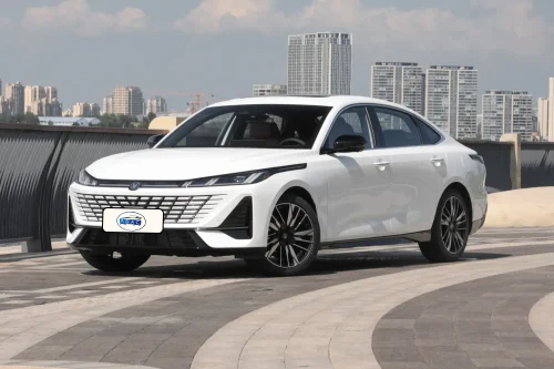 2026 Changan Eado 4th Gen 1.5T DCT 500Bar Smart Edition - Image 3