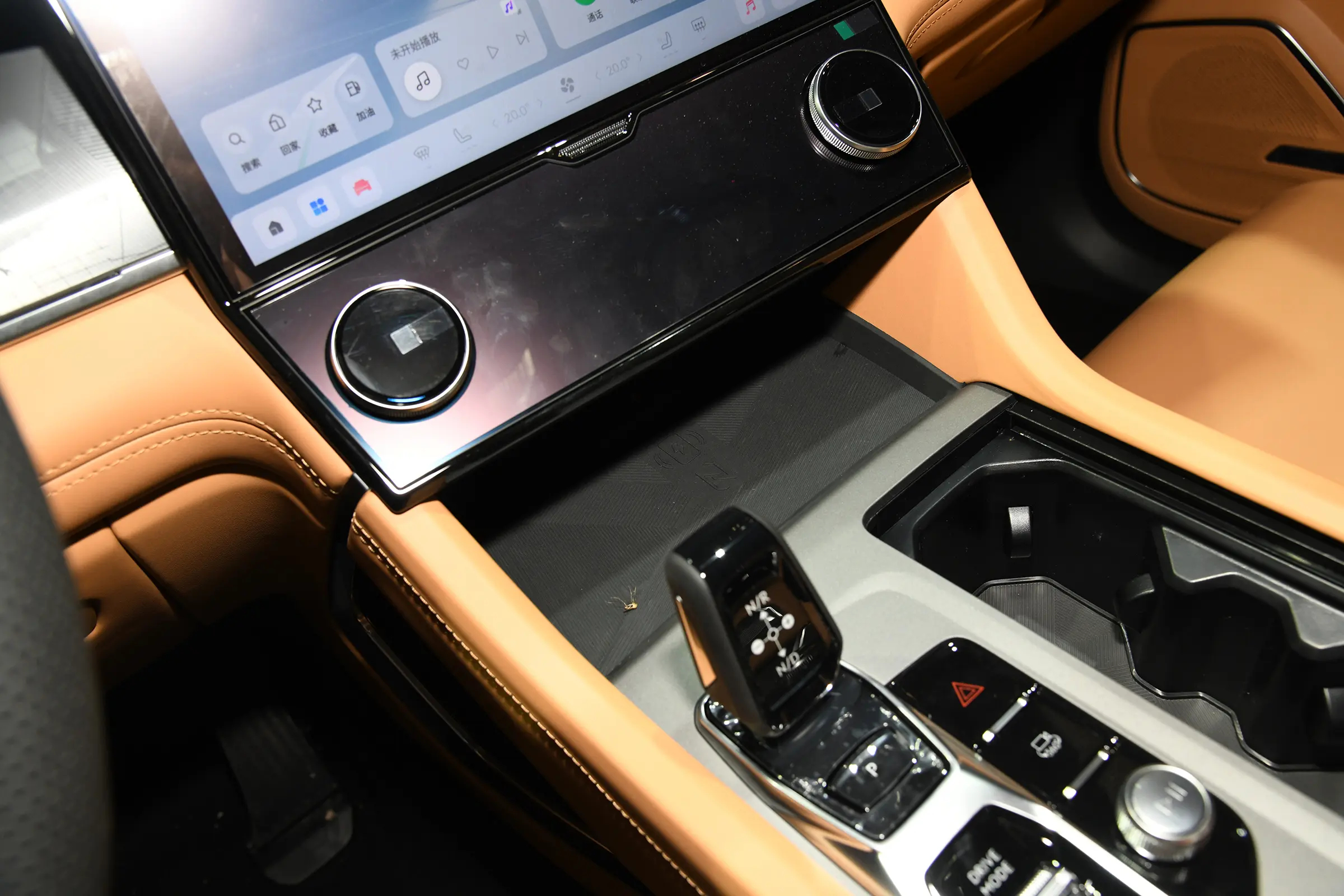 2024 Lynk & Co 09 2.0T AWD Global Edition 