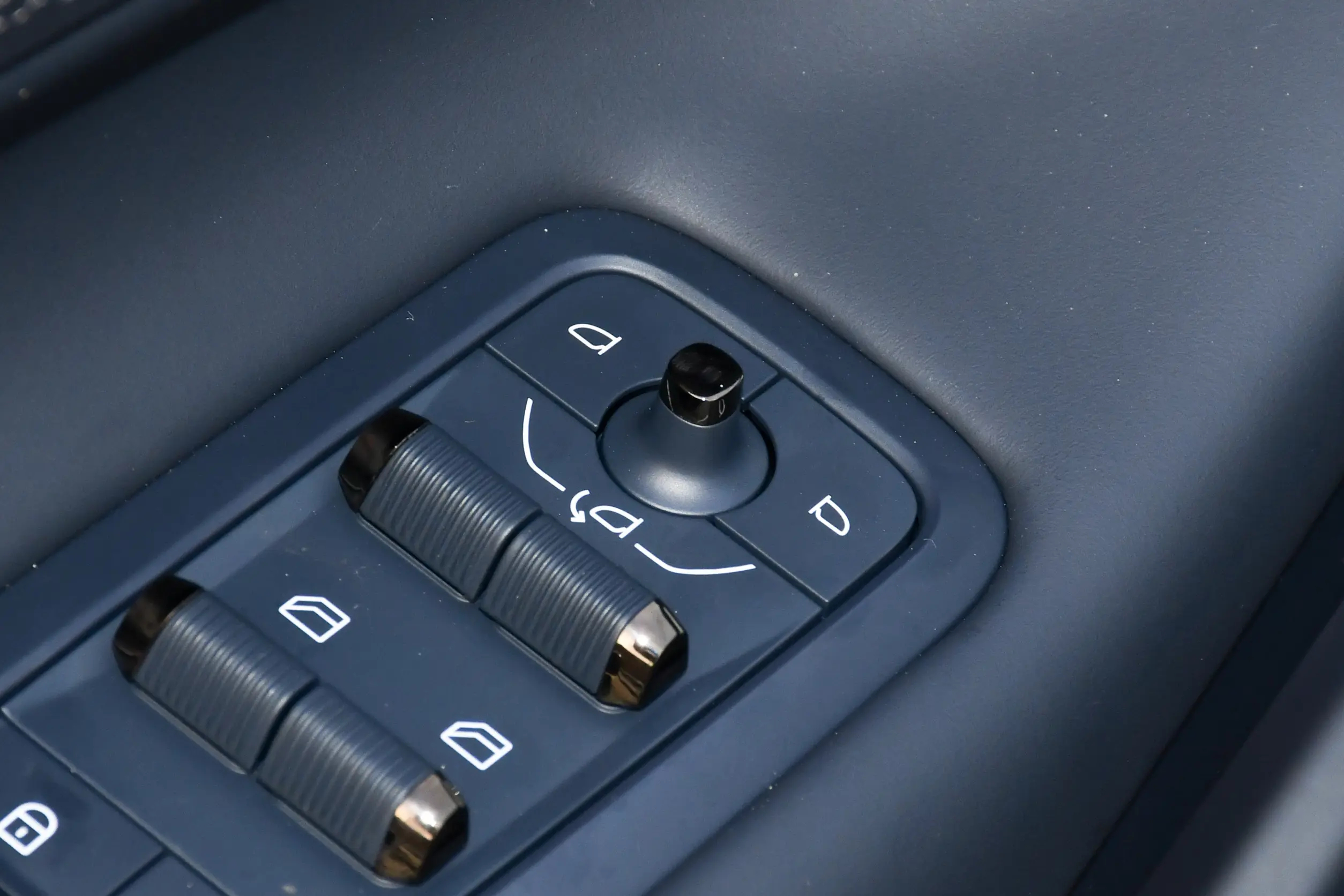 2026 Lynk & Co 08 EM-P Ultra 160 Long Range