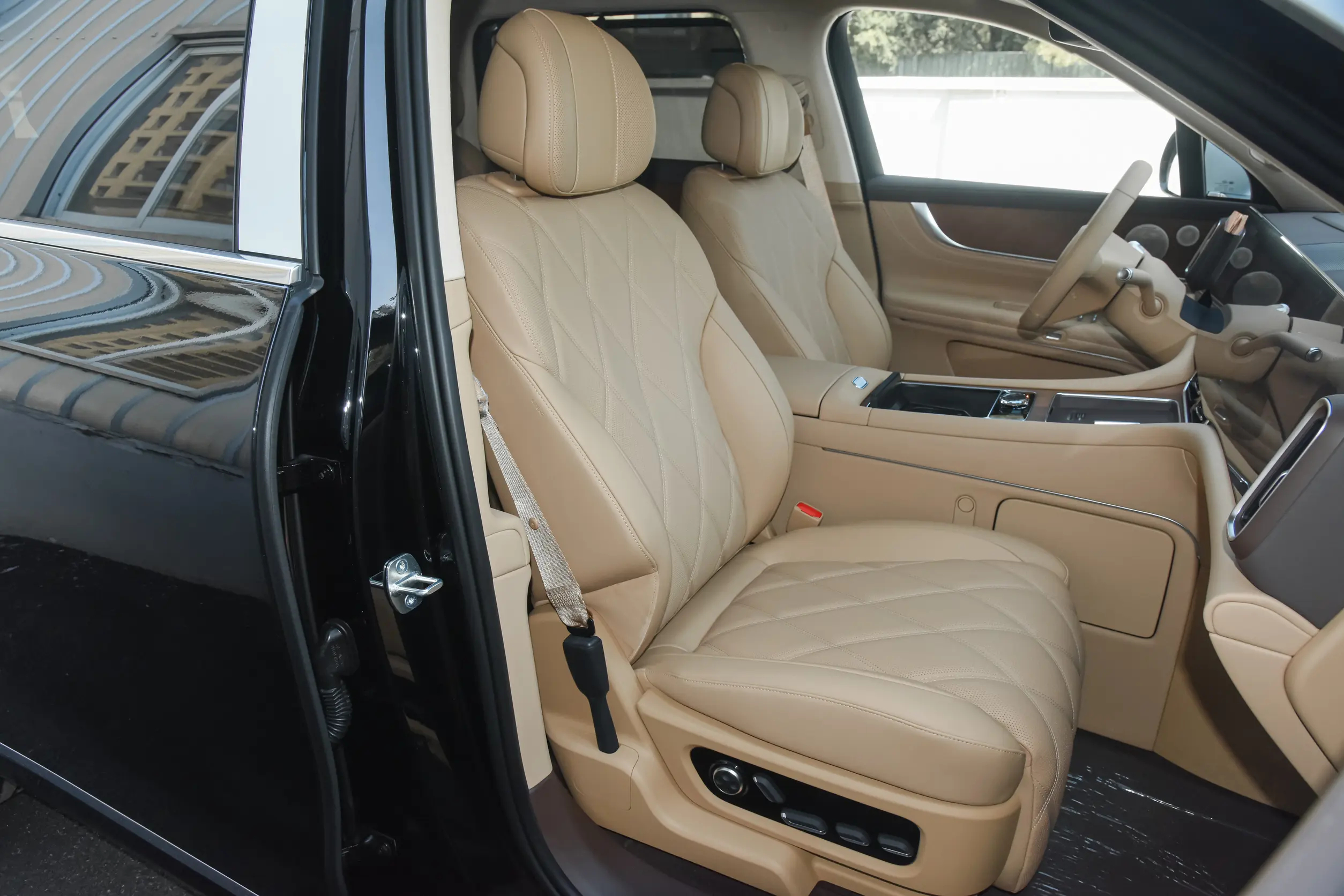 2025 AITO M9 Pure electric Ultra 6-Seater Edition