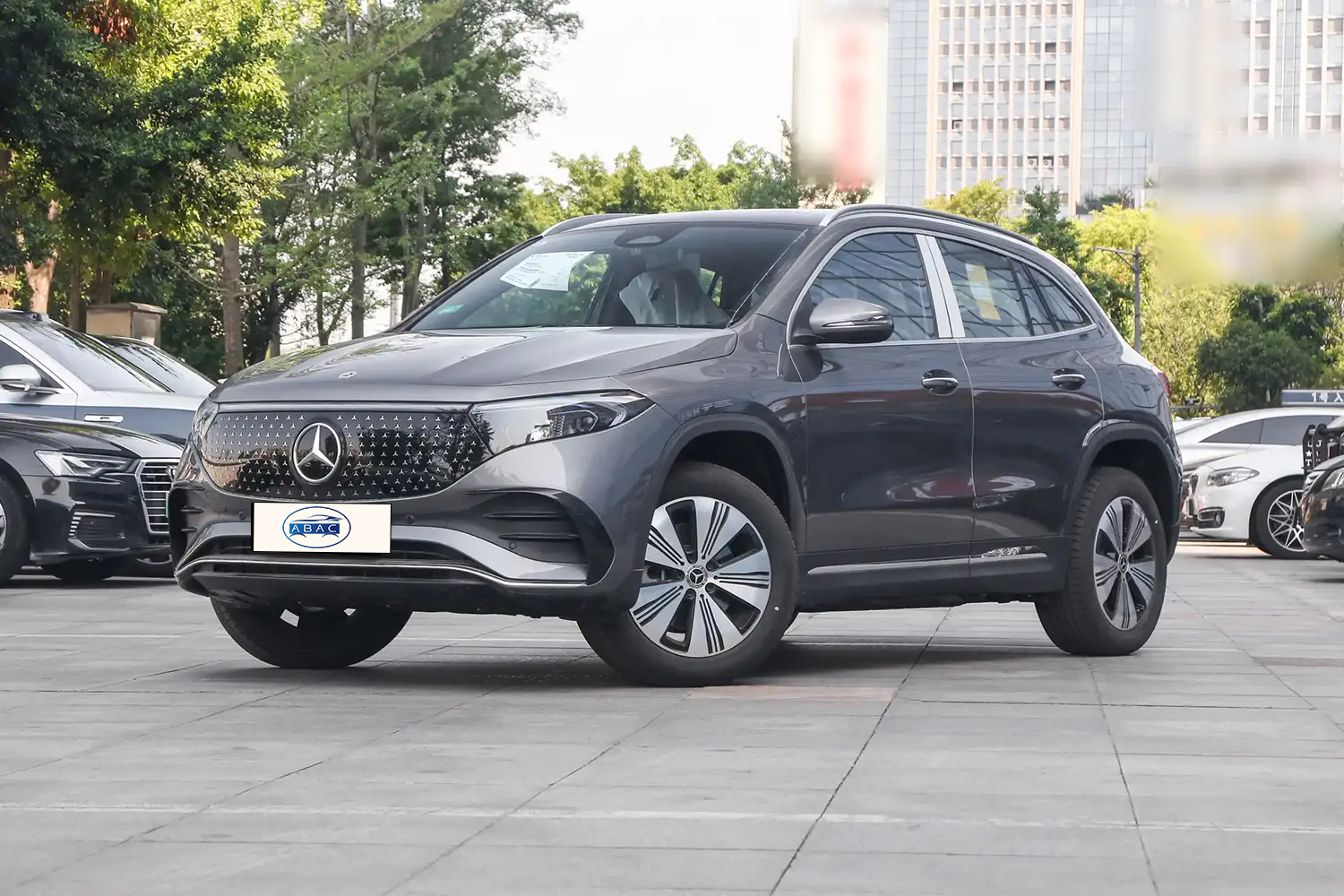 2025 Mercedes-Benz EQA260 Facelift Edition - Image 3