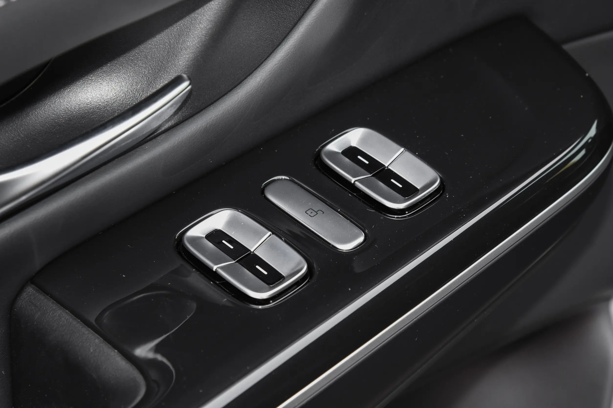 2025 Xpeng G9 680Max ultra-long range 