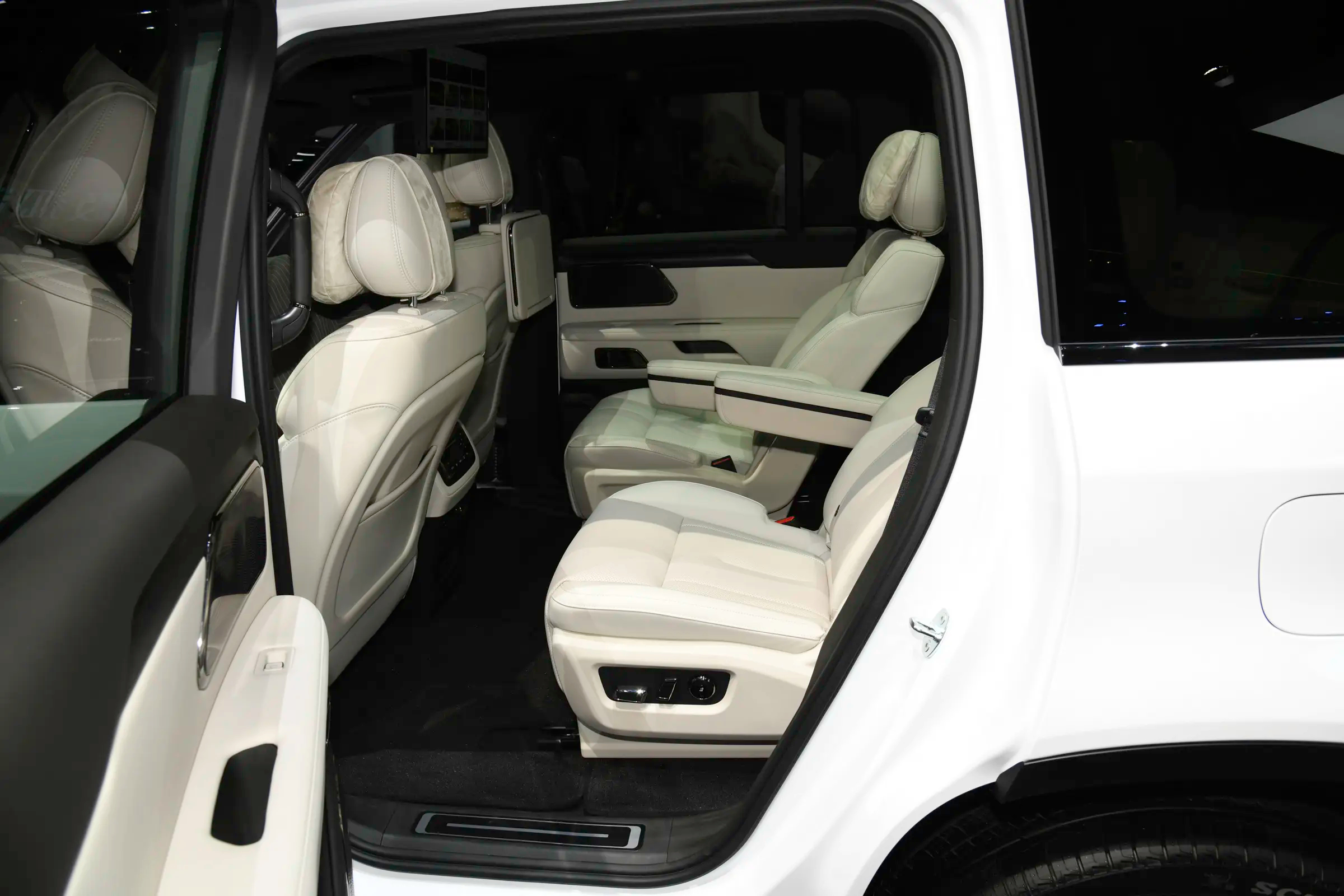 2024 Jishi 01 All-Round 7-Seater Standard Range Version